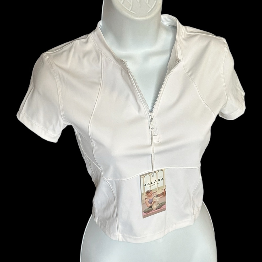 Halara top - NWT